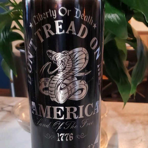 DON'T TREAD ON ME 30oz Tumbler 🎉sale - Picture 3 of 11